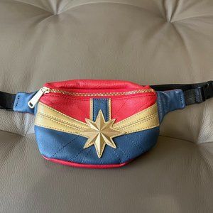 Loungefly Captain Marvel Fanny hip Pack
